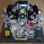 LEGO robot skládající Rubikovu kostku